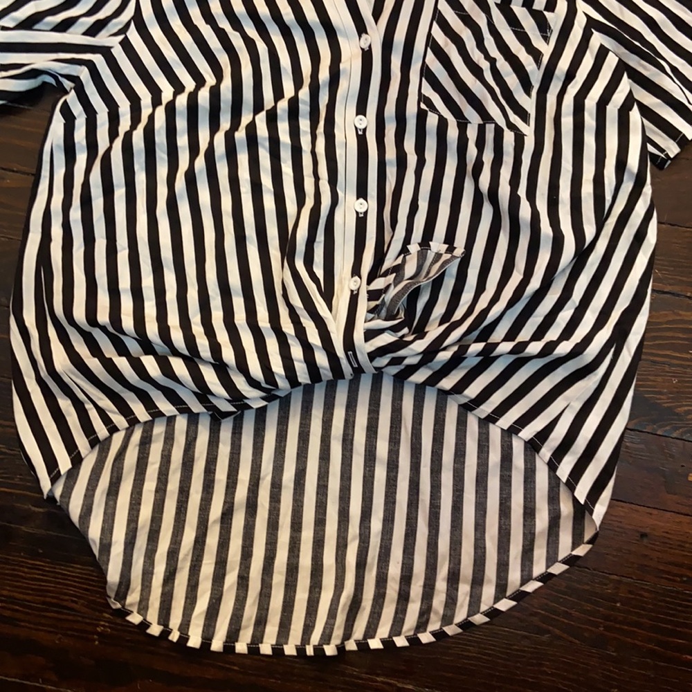 Torrid blouse - Picture 2 of 3